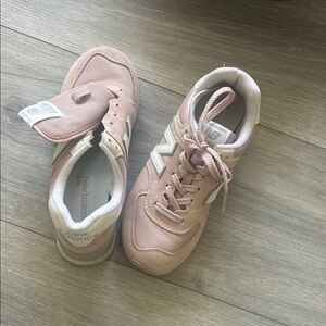New Balance Women's Sneakers in Pink and White
